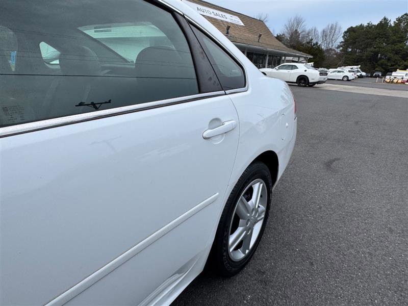 Used 2014 Chevrolet Impala Police image 14