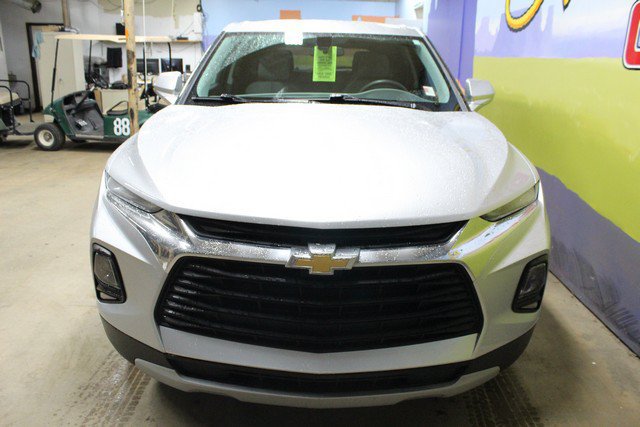 Used 2021 Chevrolet Blazer LT FWD image 2