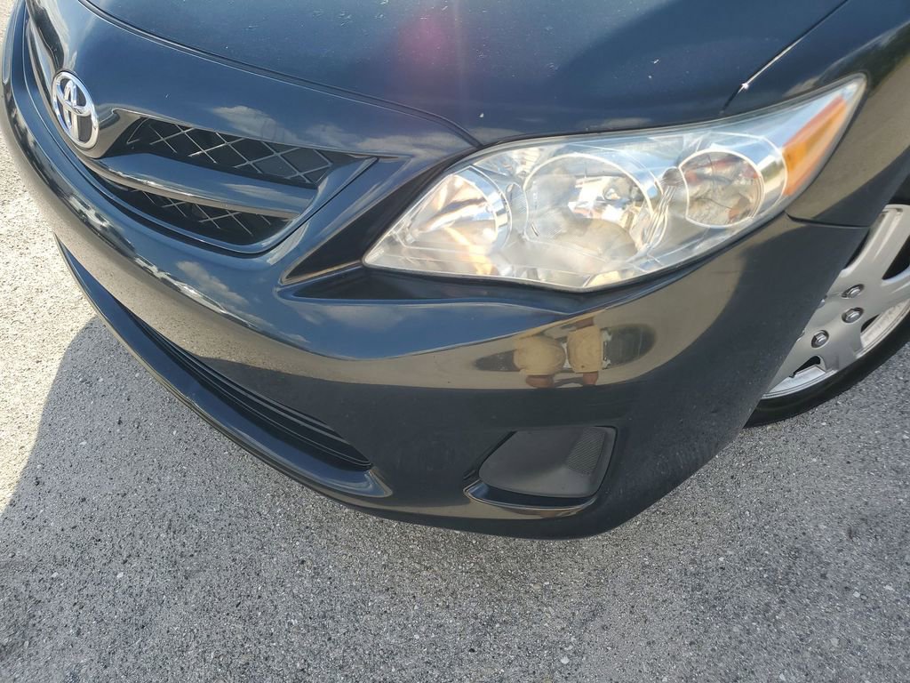 Used 2013 Toyota Corolla L image 16