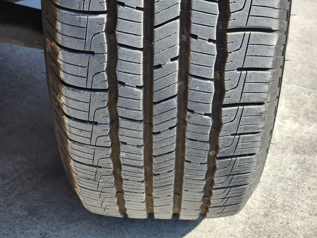 Certified 2023 Kia Sorento EX w/ Panoramic Sunroof Package image 10