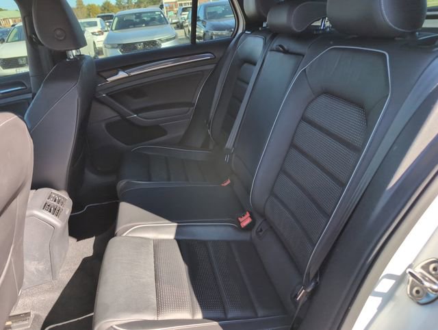 Used 2019 Volkswagen Golf R 4-Door image 27