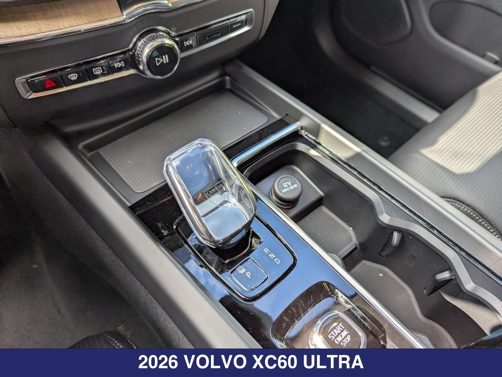 New 2026 Volvo XC60 B5 Ultra w/ Protection Package Premier AWD/4WD image 19