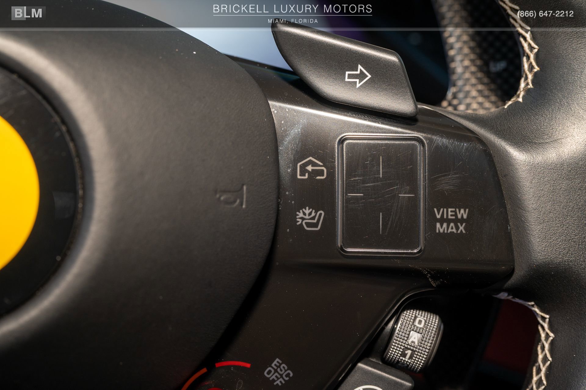 Used 2022 Ferrari SF90 Spider image 21