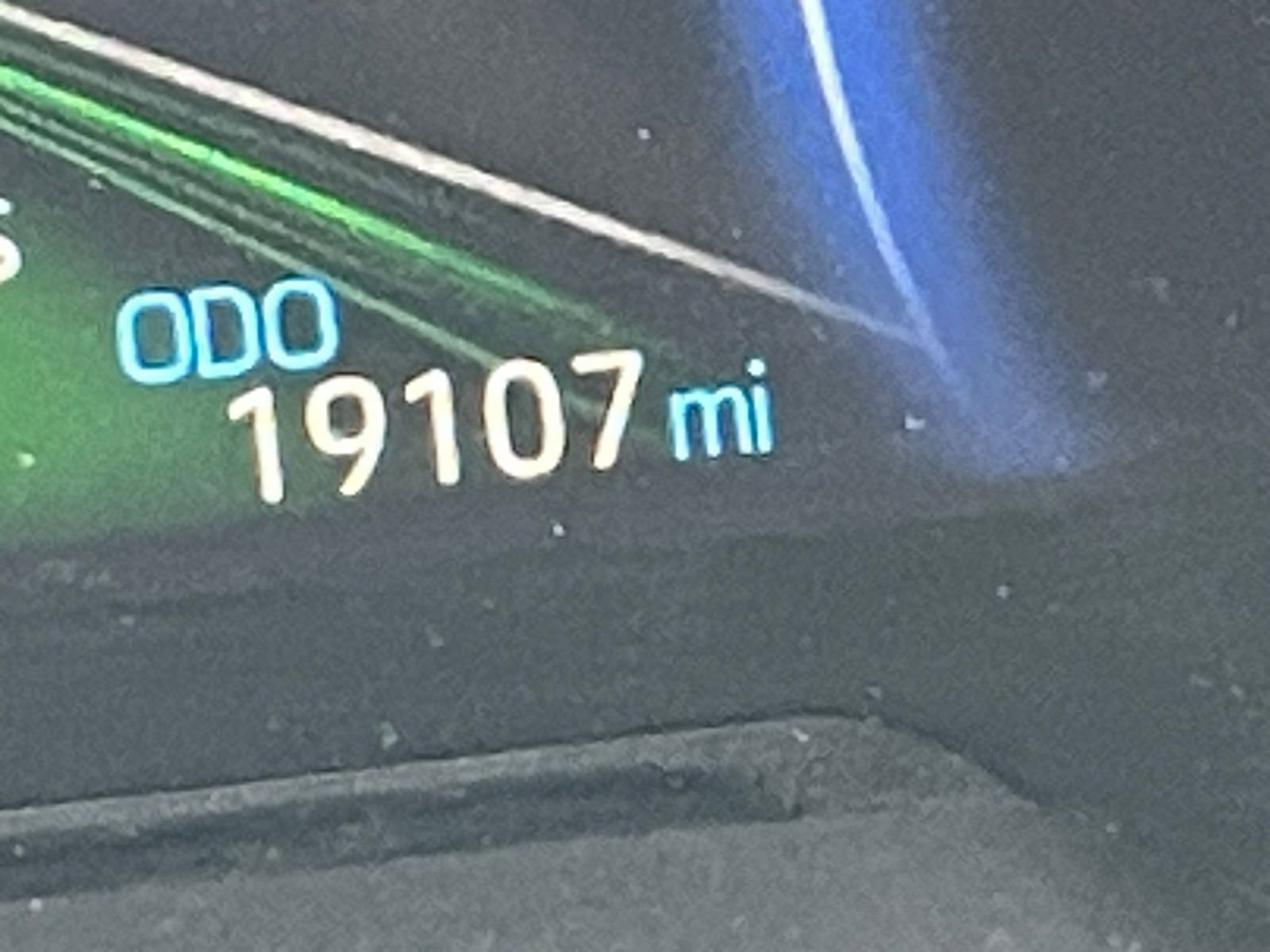 Used 2025 Toyota RAV4 LE image 39