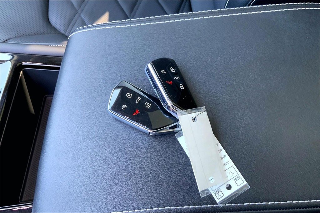 Used 2024 Volkswagen Atlas SE image 11