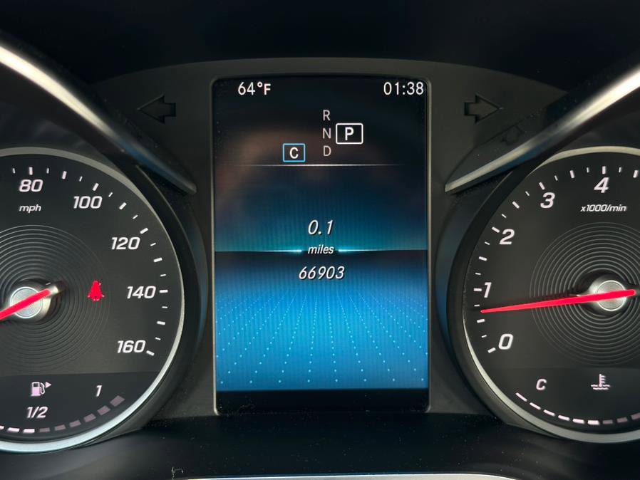 Used 2020 Mercedes-Benz C 300 C 300 4MATIC Sedan image 30