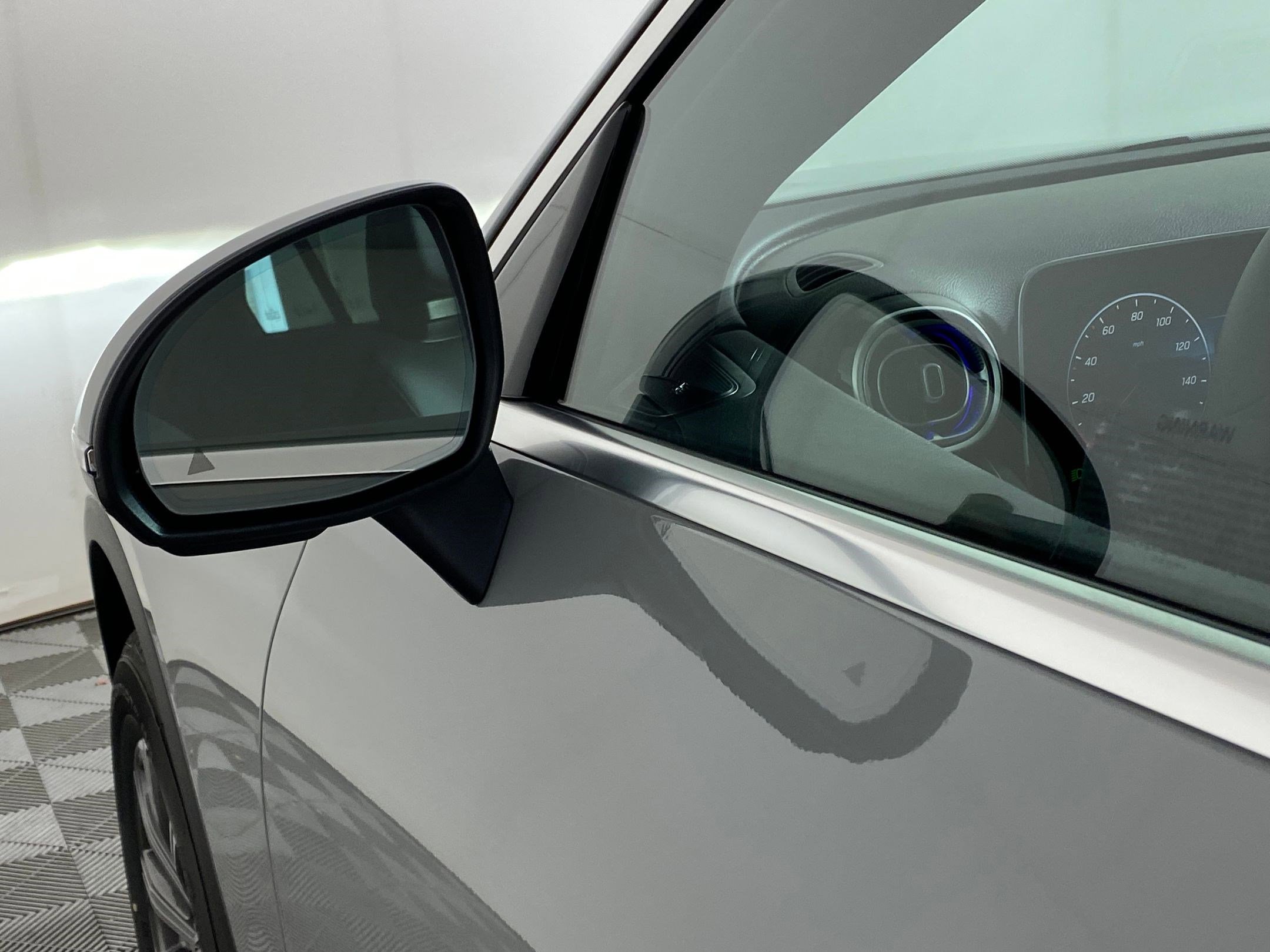 Used 2026 Mercedes-Benz GLC 300 4MATIC image 22