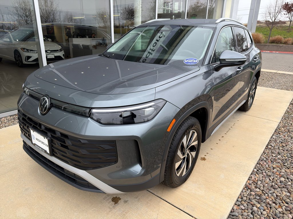 New 2026 Volkswagen Tiguan S image 1