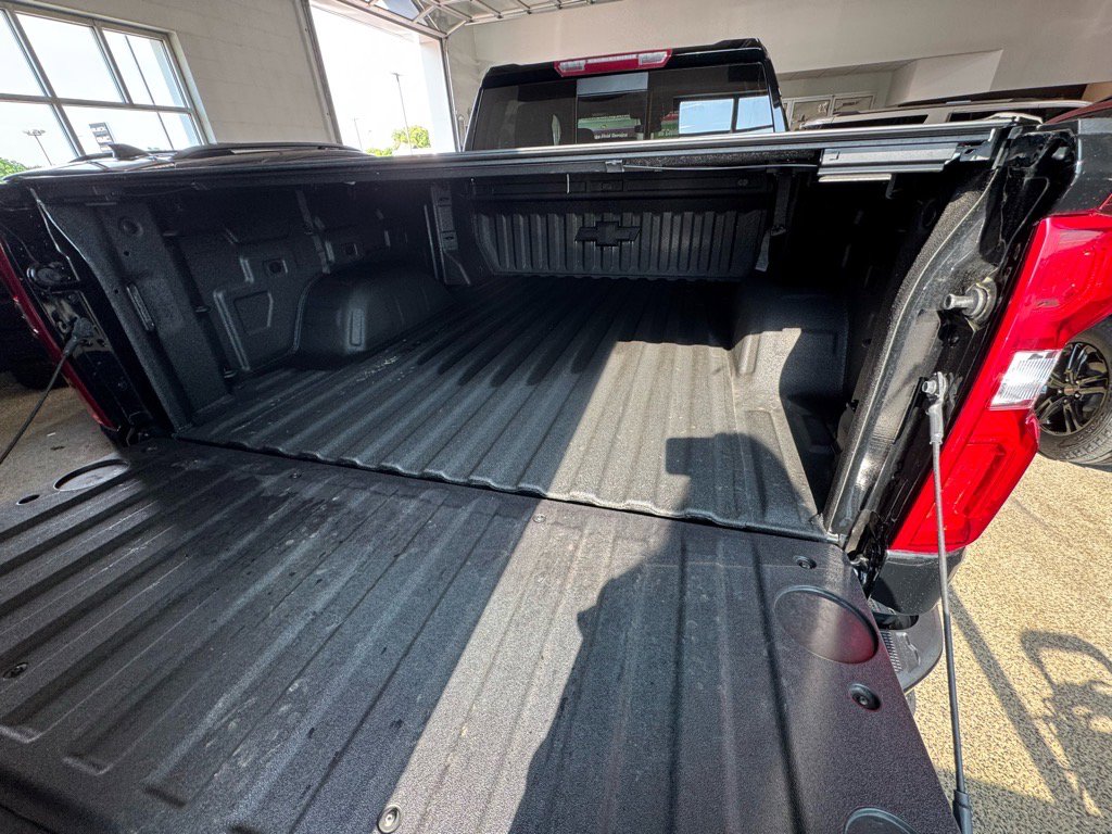 Used 2024 Chevrolet Silverado 1500 LT Trail Boss w/ LT Trail Boss Premium Package image 7