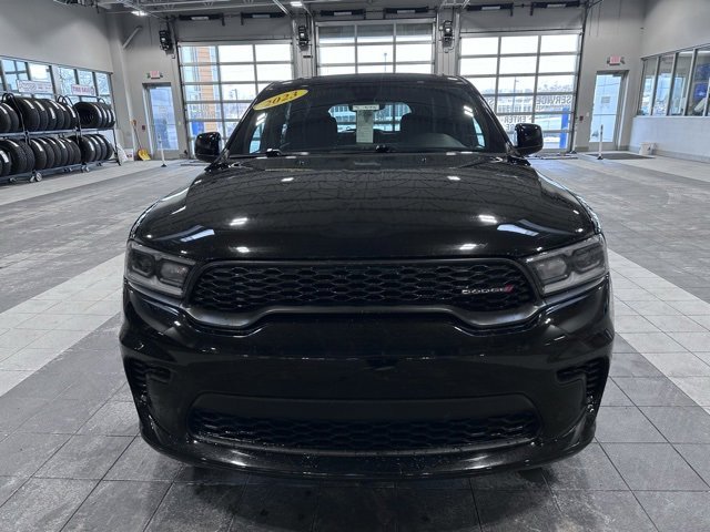Used 2023 Dodge Durango GT image 3
