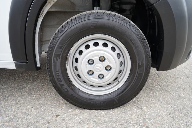 Used 2024 RAM ProMaster 2500 w/ Premium Convenience Group image 55