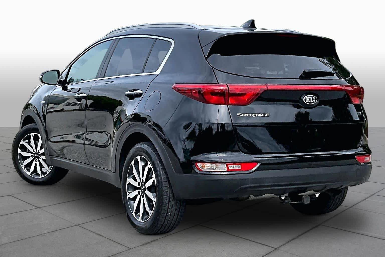 Used 2018 Kia Sportage EX AWD/4WD image 12