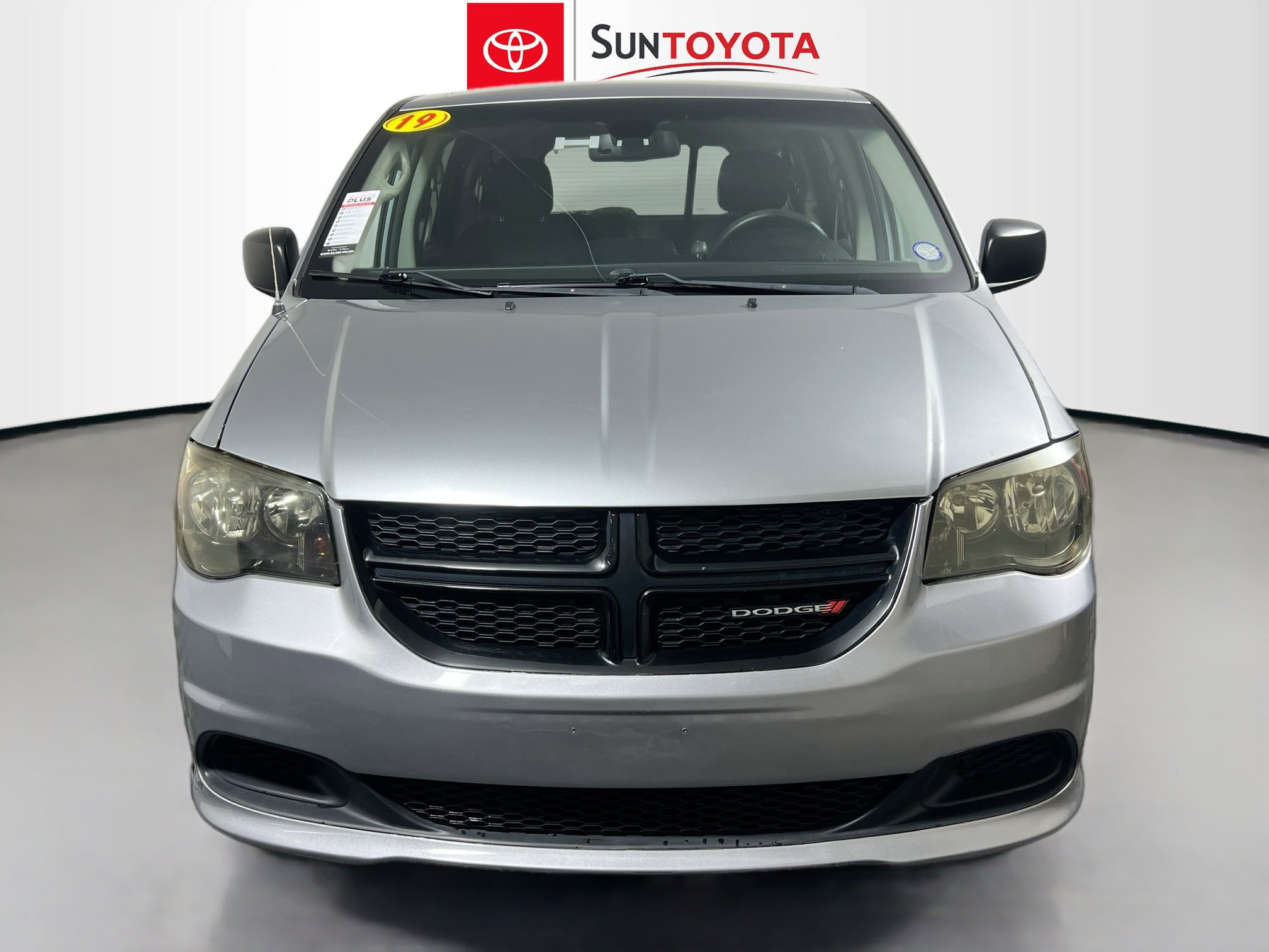 Used 2019 Dodge Grand Caravan SE FWD image 31