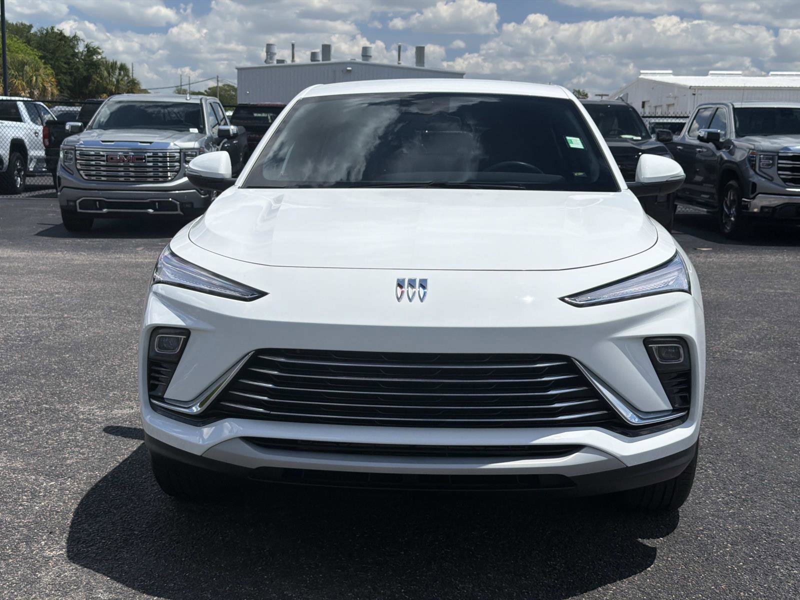 Used 2024 Buick Envista Preferred w/ Convenience I Package image 8