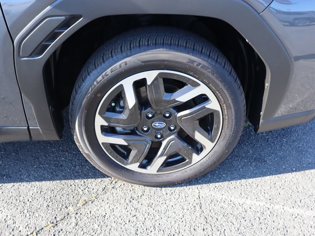 Used 2025 Subaru Forester Limited w/ Popular Package #1 AWD/4WD image 40