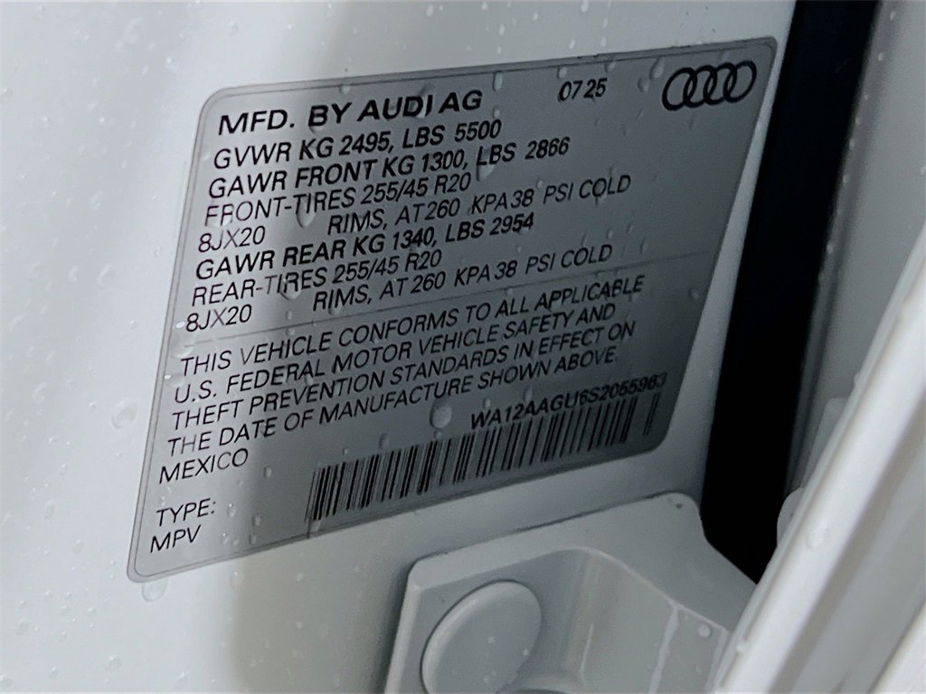 New 2025 Audi Q5 Premium Plus image 32