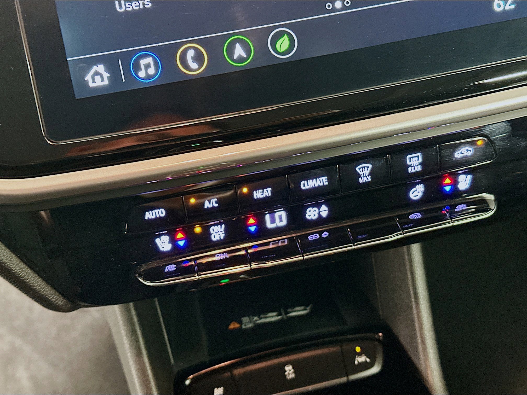 Used 2023 Chevrolet Bolt EUV Premier w/ Sun & Sound Package image 23