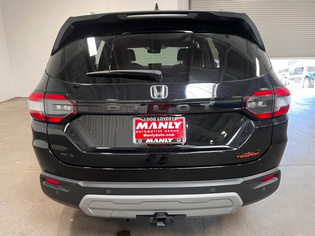 Used 2025 Honda Pilot TrailSport image 4