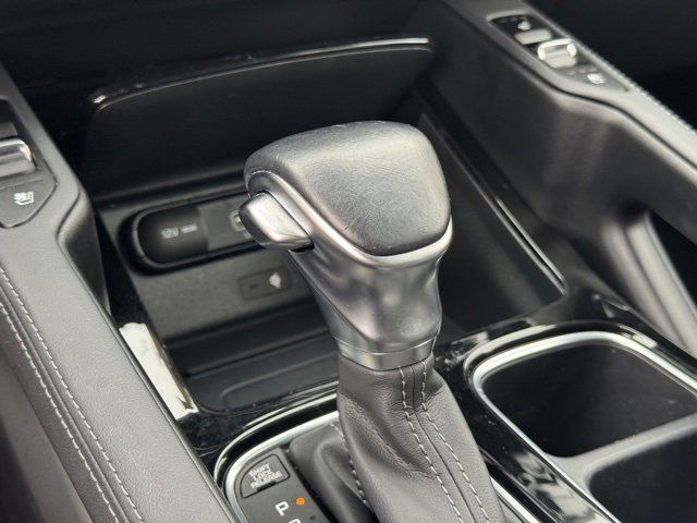 Used 2022 Kia Telluride SX w/ SX Prestige Package image 24