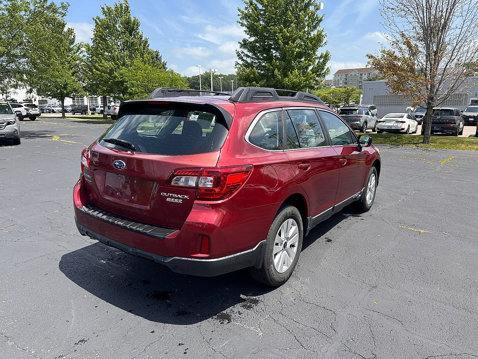 Used 2017 Subaru Outback 2.5i AWD/4WD image 3