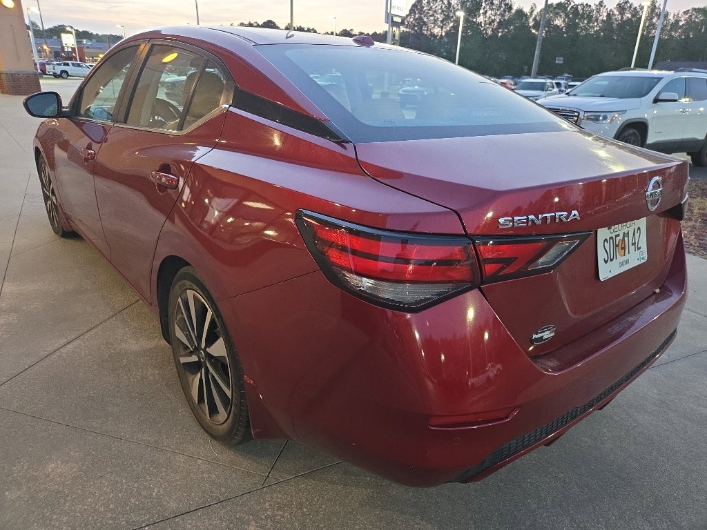 Used 2022 Nissan Sentra SV w/ SV Premium Package image 4