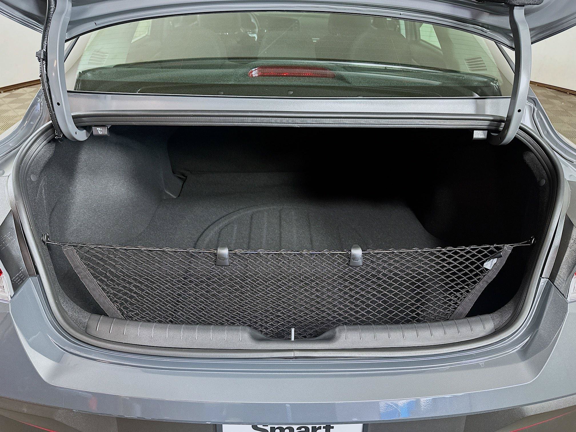 New 2026 Hyundai Elantra Hybrid FWD image 23