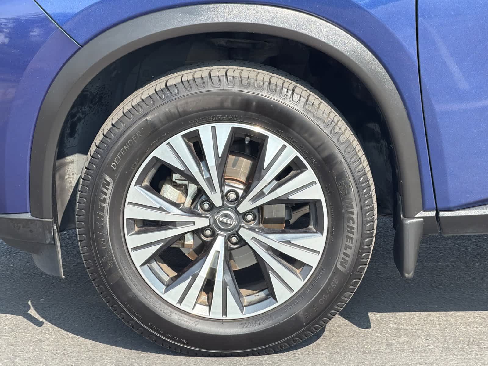 Used 2022 Nissan Rogue SV FWD image 30