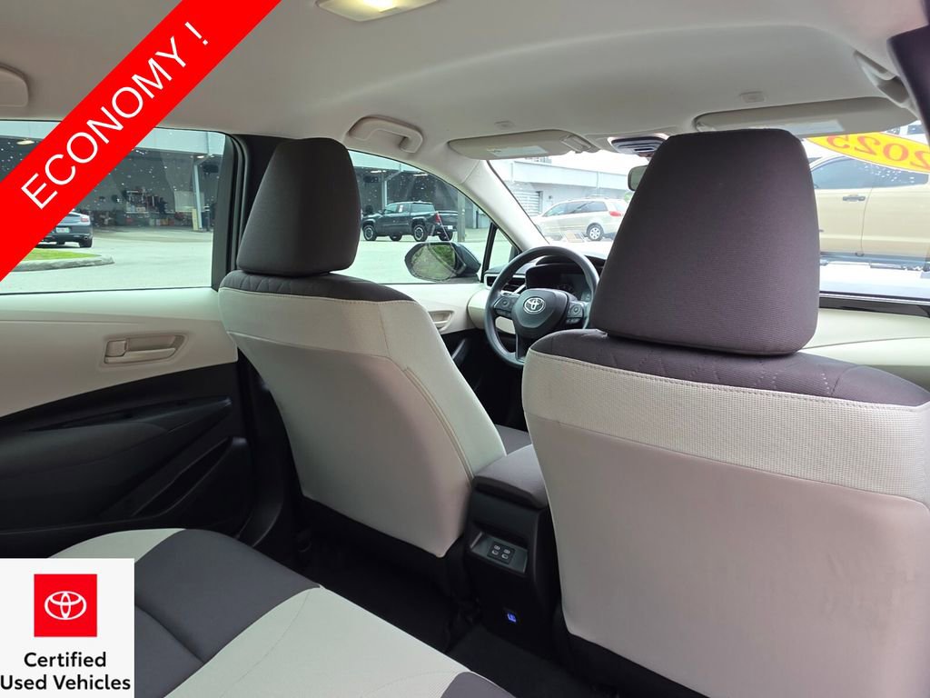 Certified 2025 Toyota Corolla LE FWD image 16