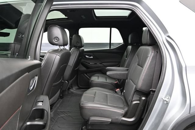 Used 2023 Chevrolet Traverse RS w/ LPO, Floor Liner Package AWD/4WD image 23