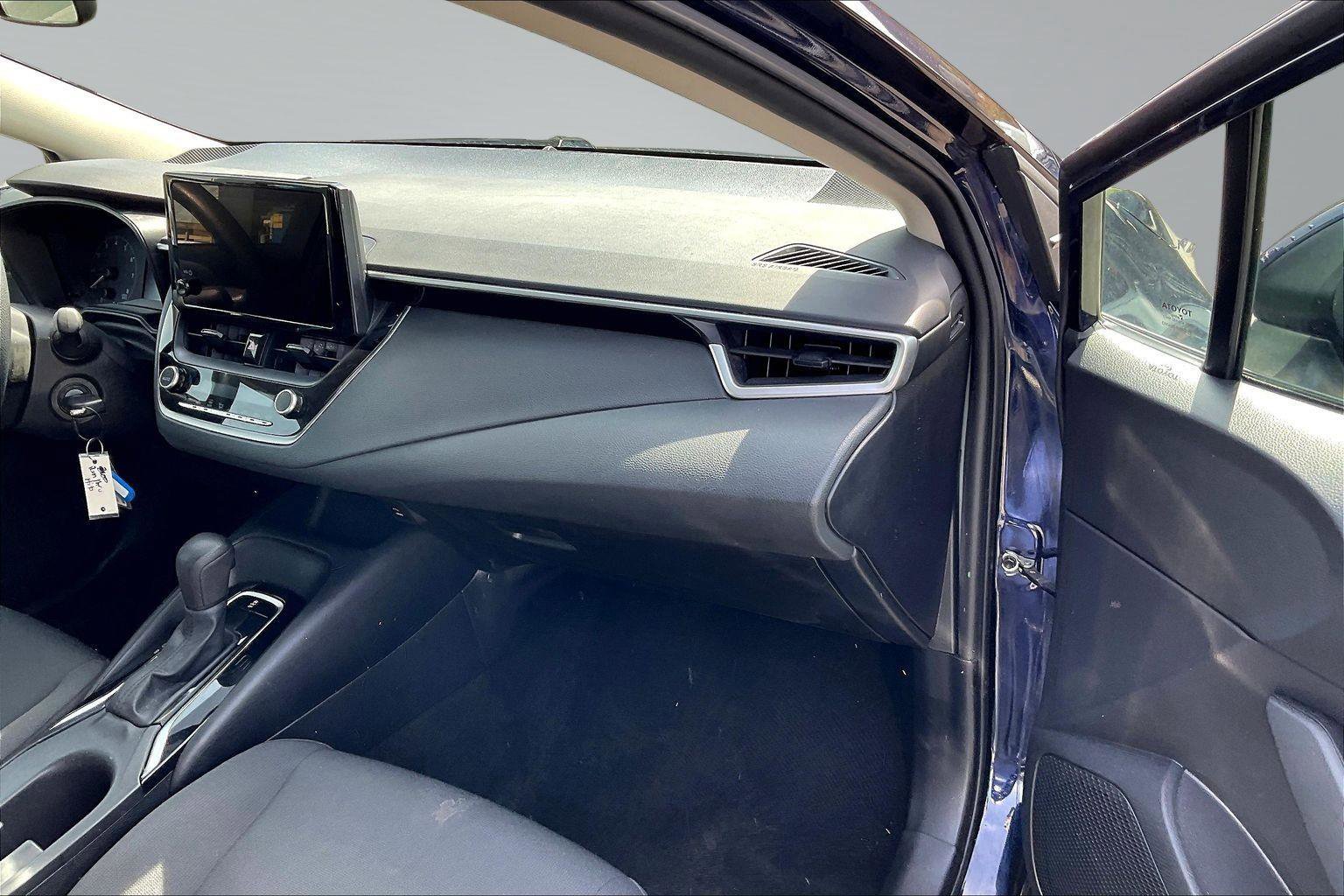 Used 2024 Toyota Corolla LE image 17