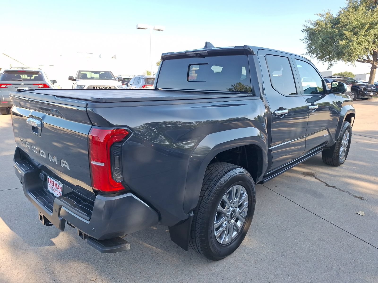 Used 2024 Toyota Tacoma Limited w/ Limited Package (LT) AWD/4WD image 6