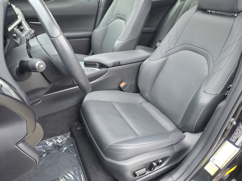 Certified 2024 Lexus UX 250h AWD w/ Premium Package image 17