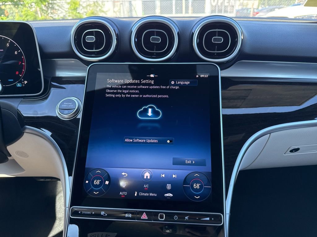 New 2025 Mercedes-Benz C 300 4MATIC Sedan image 23