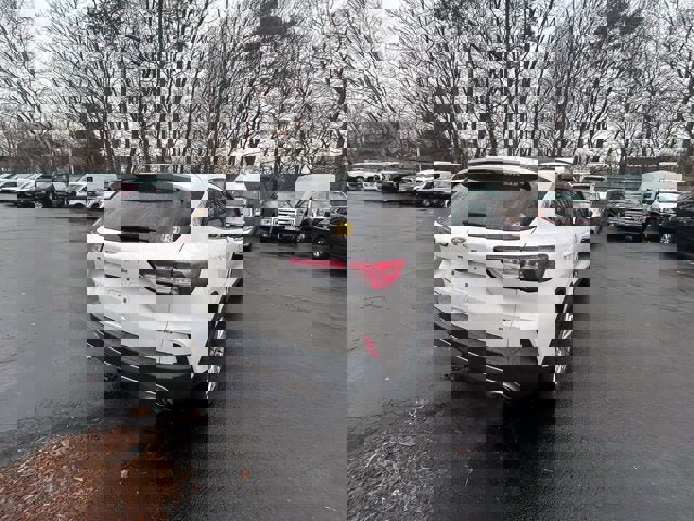 Used 2022 Ford Escape Titanium w/ Titanium Elite Package image 9