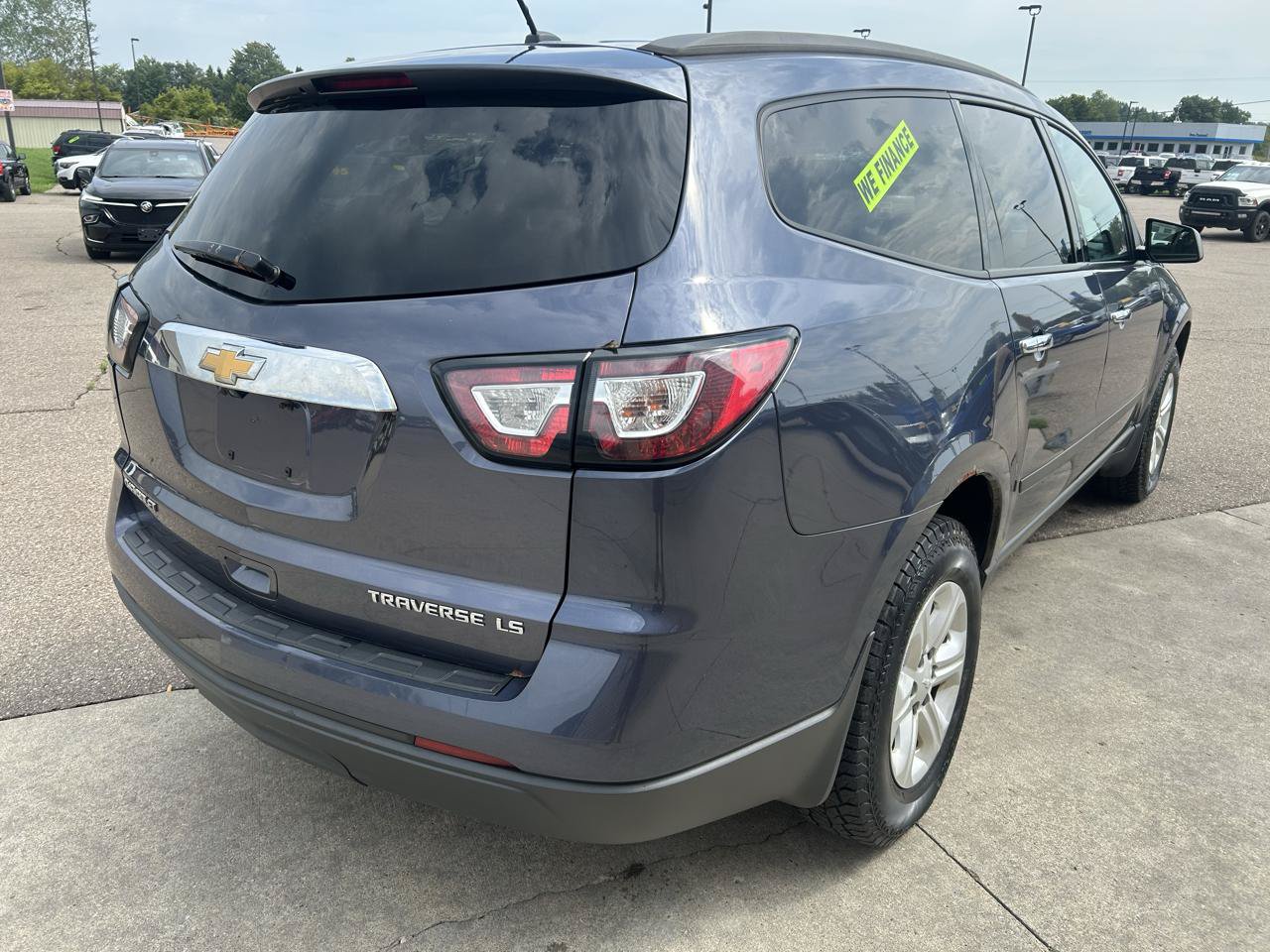 Used 2013 Chevrolet Traverse LS FWD image 5