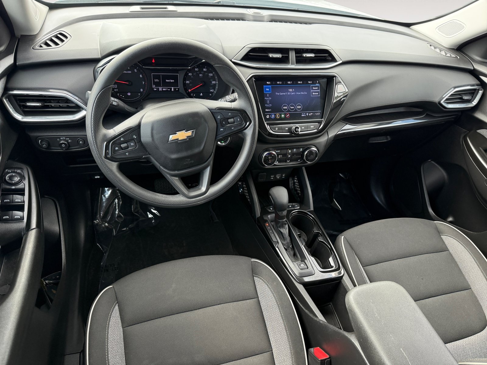 Used 2023 Chevrolet TrailBlazer LT w/ Convenience Package AWD/4WD image 15
