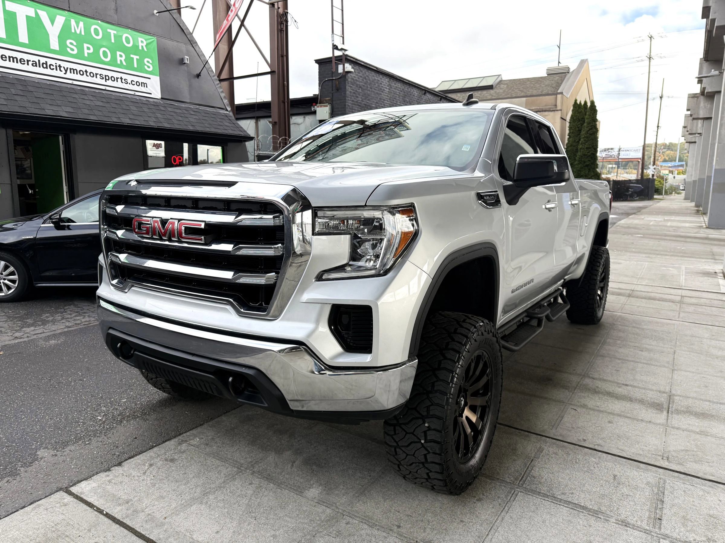 Used 2020 GMC Sierra 1500 SLE