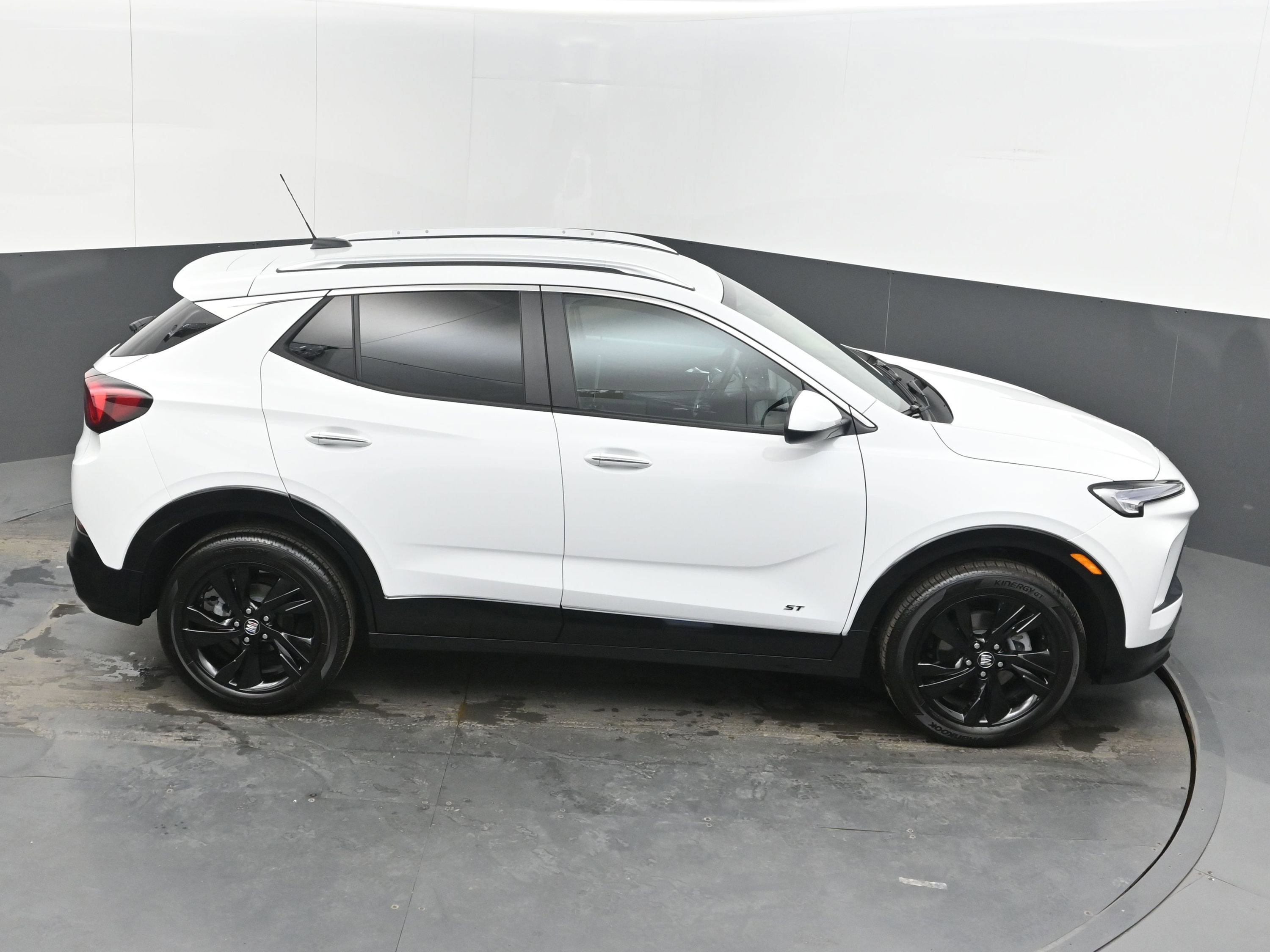 Certified 2026 Buick Encore GX Sport Touring w/ Comfort Package image 37