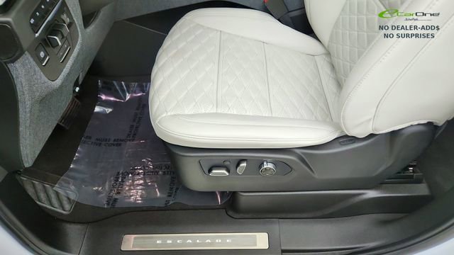 Used 2026 Cadillac Escalade Platinum Sport AWD/4WD image 37