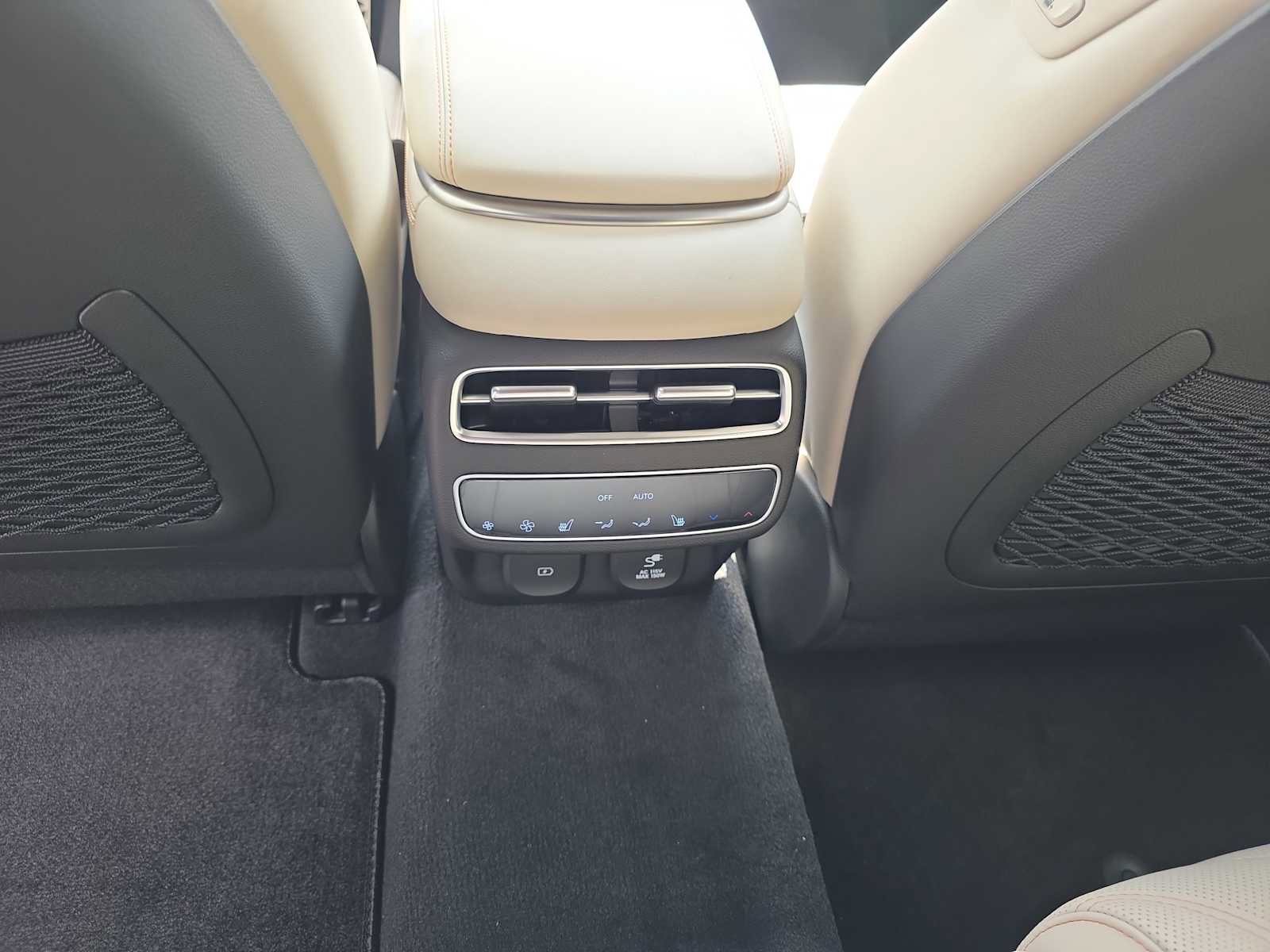 New 2026 Genesis GV70 3.5T Sport Prestige AWD/4WD image 31