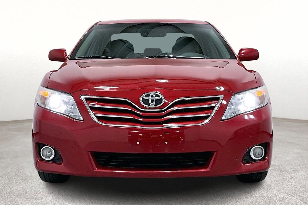 Used 2011 Toyota Camry XLE w/ XLE Extra-Value Pkg #2 image 5