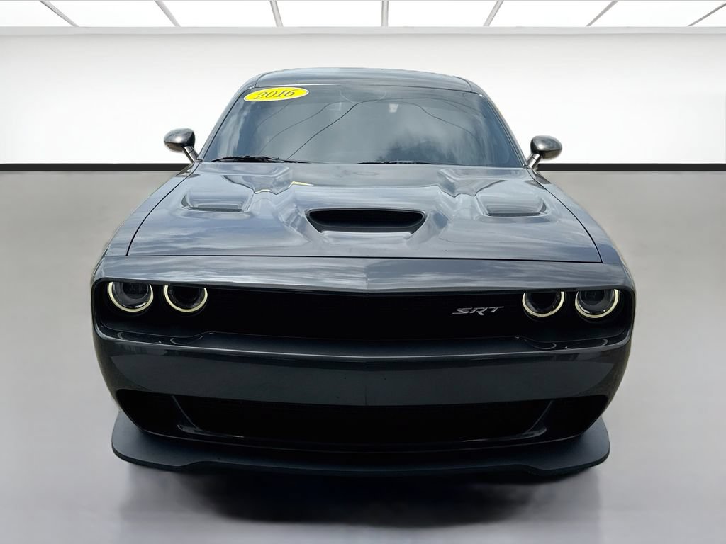 Used 2016 Dodge Challenger SRT Hellcat RWD image 2