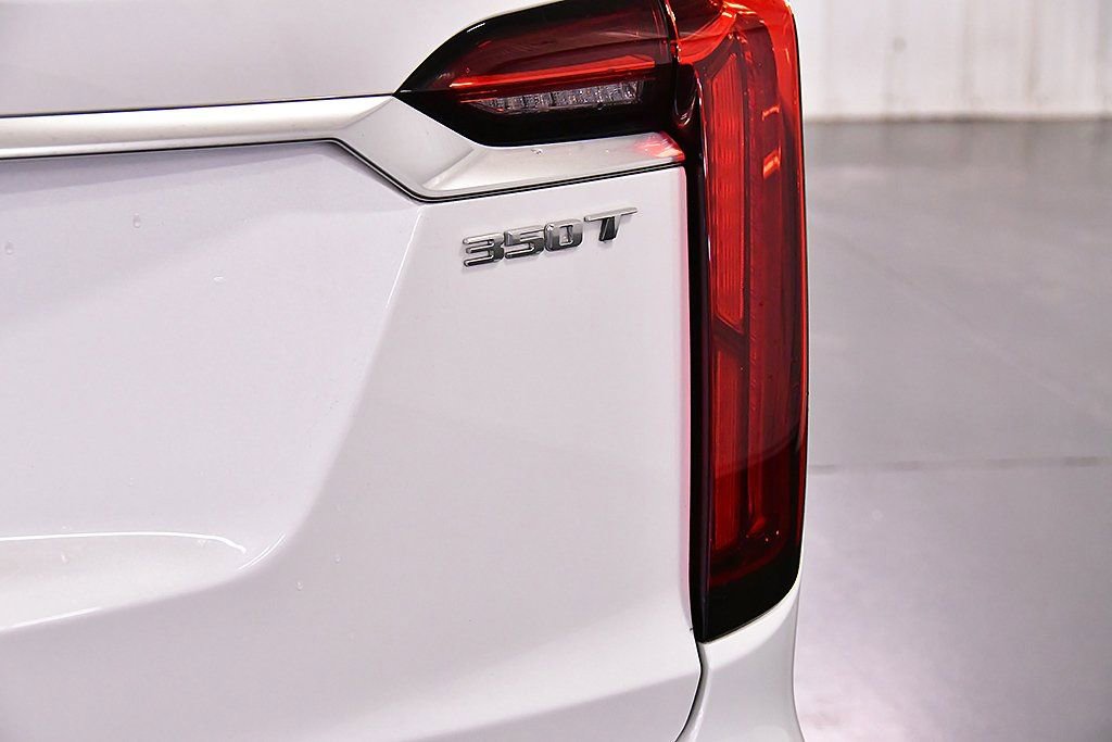 Used 2024 Cadillac XT6 Luxury w/ LPO, Floor Liner Package image 12