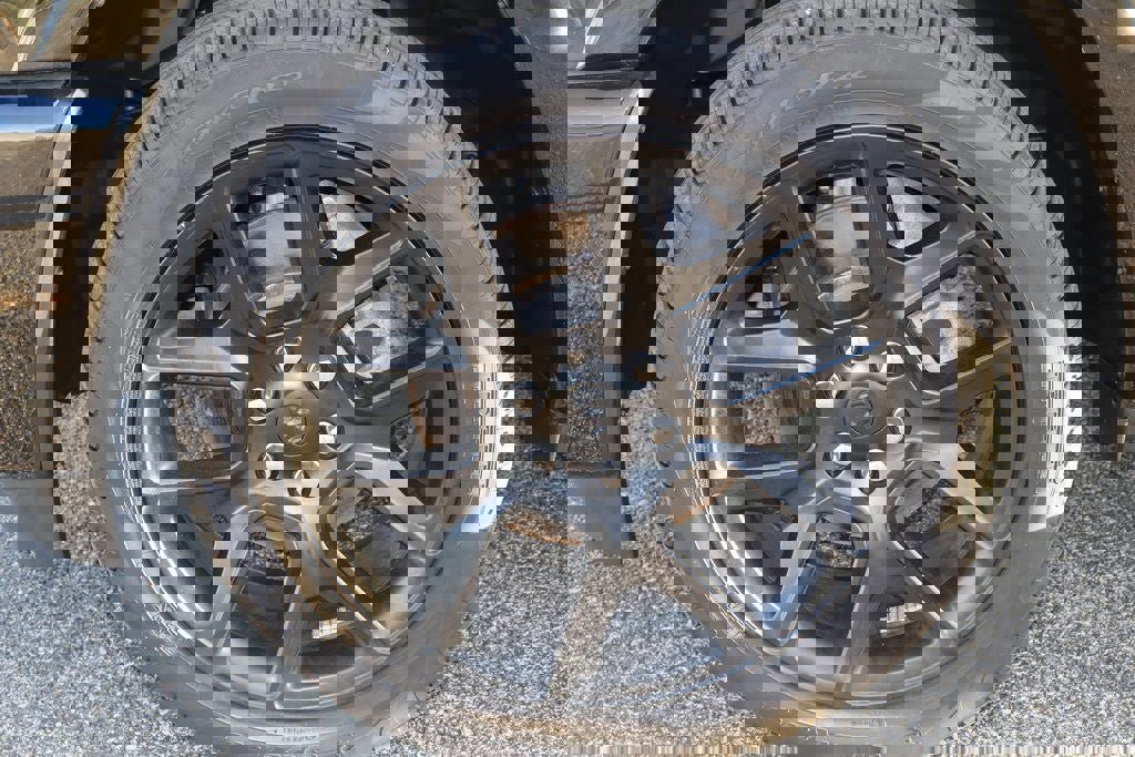 Used 2025 RAM 1500 Laramie w/ Night Edition image 6