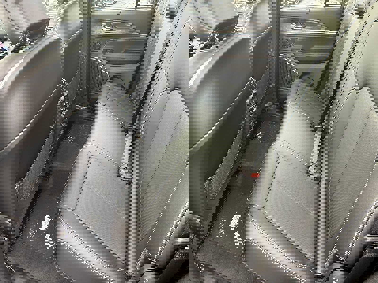 New 2025 Jeep Grand Cherokee Overland w/ Luxury Tech Group IV image 11