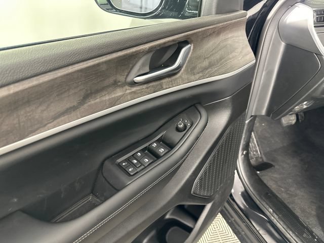 New 2026 Jeep Grand Cherokee Altitude AWD/4WD image 18