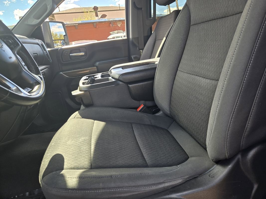 Used 2022 Chevrolet Silverado 2500 LT w/ Convenience Package image 15