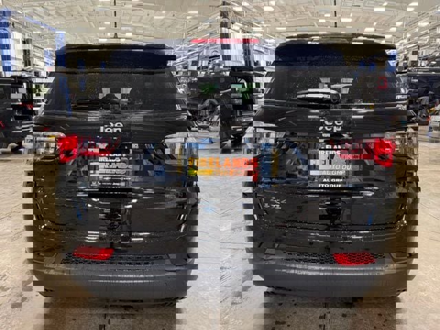 New 2026 Jeep Compass Limited w/ Sun, Sound & Navigation Group image 4