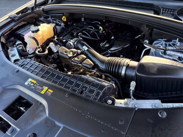 Used 2024 Jeep Grand Cherokee L Laredo AWD/4WD image 28