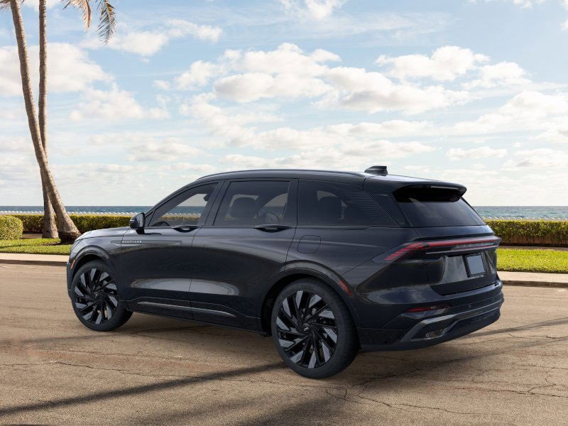 New 2026 Lincoln Nautilus Reserve image 4